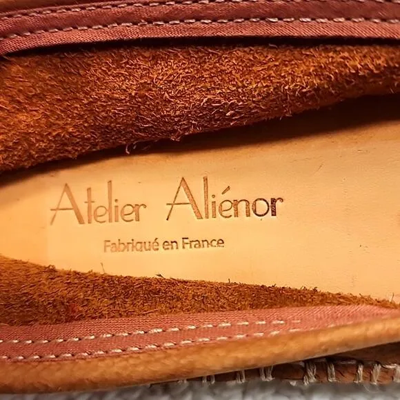 ATELIER ALIENOR ESPADRILLE TAN SILVER LEATHER CAP-TOE FLAT SANDALS SIZE 40 NWOB