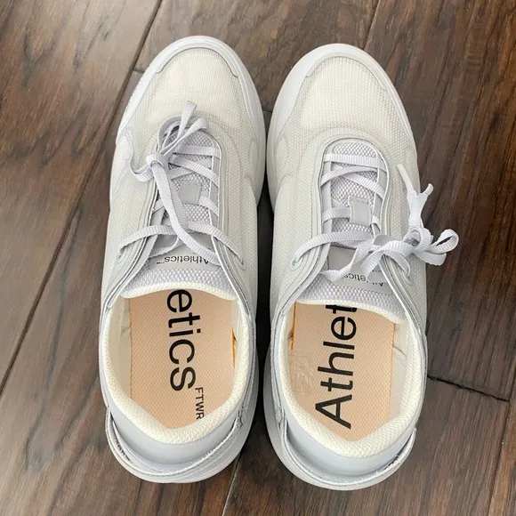 Athletics, ONE Sneakers Men’s shoes, size 9