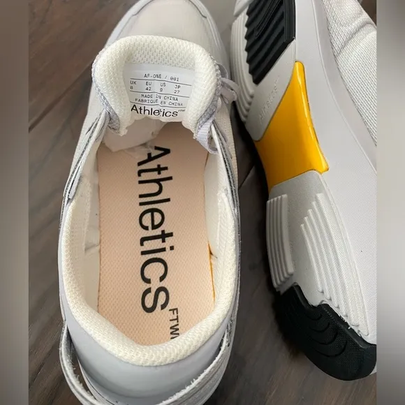 Athletics, ONE Sneakers Men’s shoes, size 9
