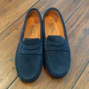 Atlanta Mocassin Loafers Drivers - in Dark Blue / Navy Suede - Size 2