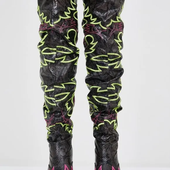 ATOMIC ON THE RUN BANDIT Cowgirl Boots ( BRAND NEW !!!! )