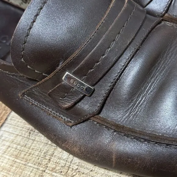 Authentic brown leather Gucci driving loafers