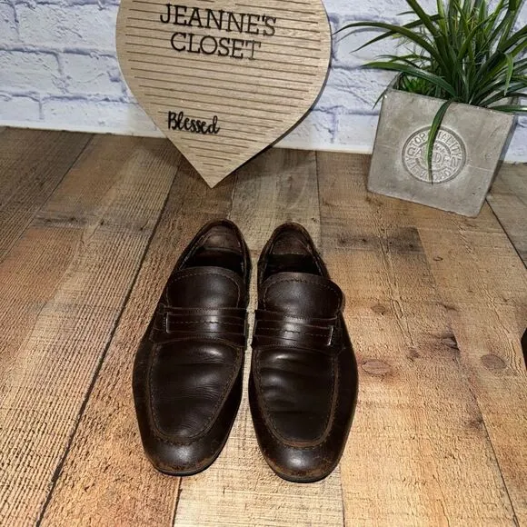 Authentic brown leather Gucci driving loafers