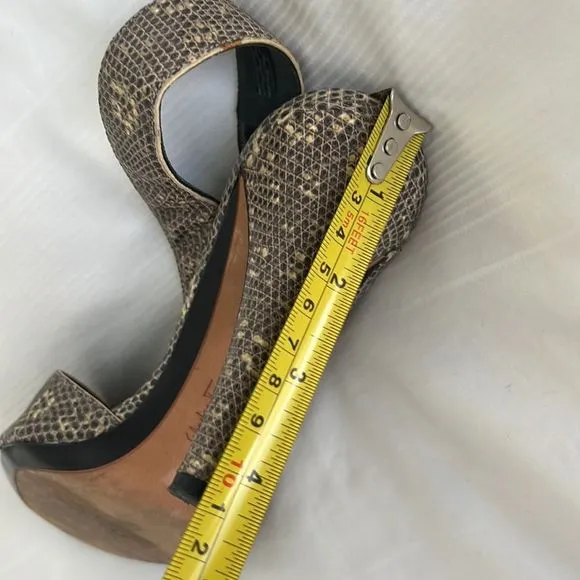 Authentic Salvatore Ferragamo Open toe Sandals Python Leather 7