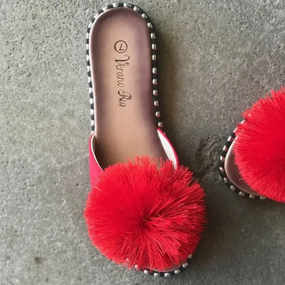 Back In Stock! Verano Rio Red PomPon Mule Padded Slide Sandals