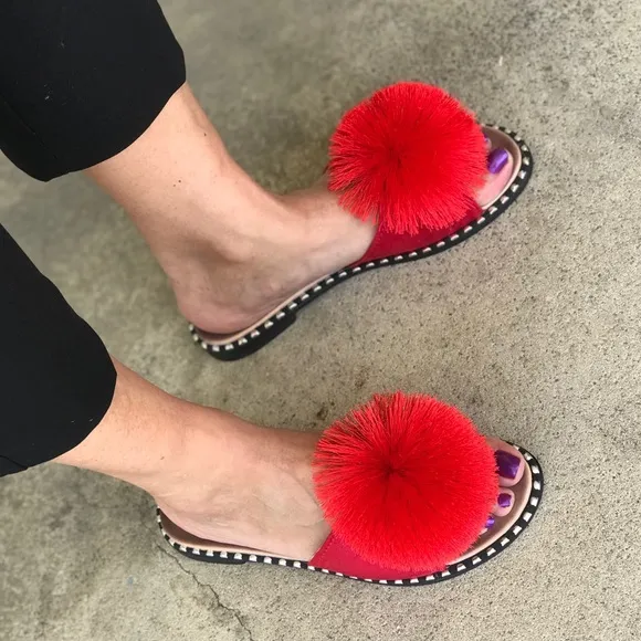 Back In Stock! Verano Rio Red PomPon Mule Padded Slide Sandals