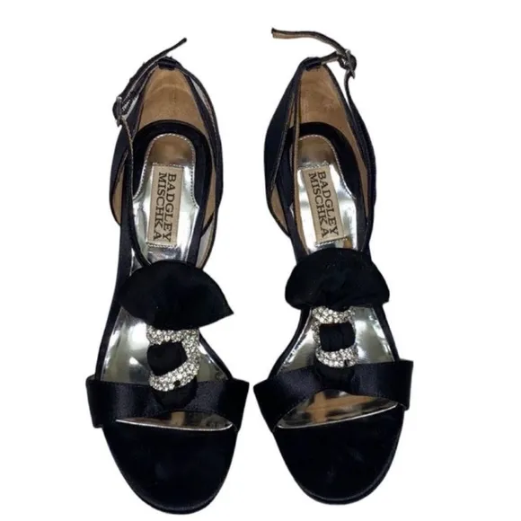 Badgley Mischka Black Heels(Size 6.5M)