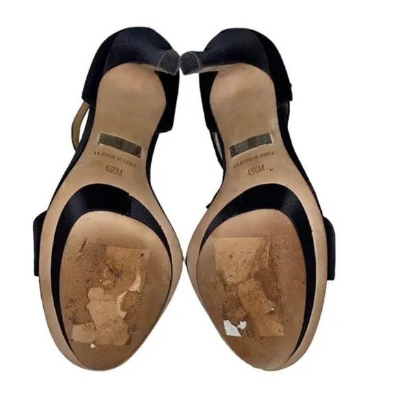 Badgley Mischka Black Heels(Size 6.5M)
