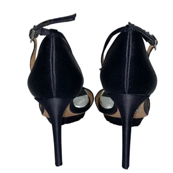 Badgley Mischka Black Heels(Size 6.5M)