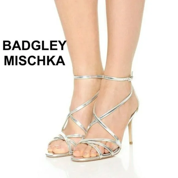 Badgley Mischka Lillian Strappy Ankle Strap Sandals Silver Metallic Leather 5.5
