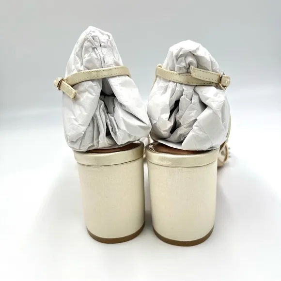Badgley Mischka Womens Blaine Ivory Satin Jeweled Dress Sandals Heels Shoes 8