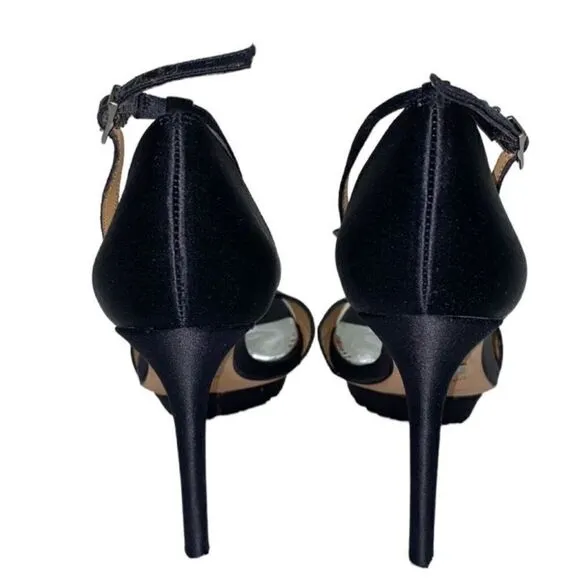 Badgley Mischka Black Heels(Size 6.5M)