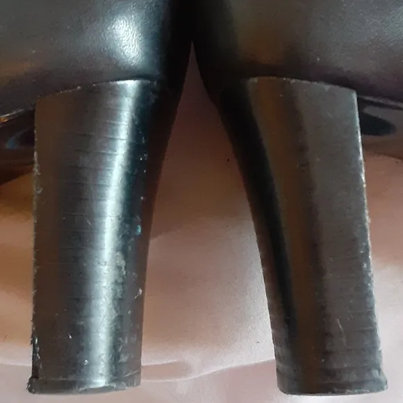 Badolondo black leather calf buckle boot