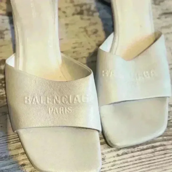 Balenciaga Duty Free 60mm white shiny women’s sandals size 6