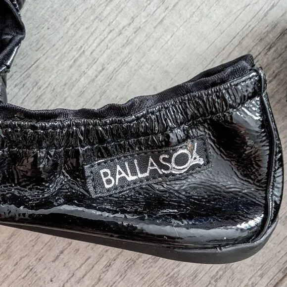 Ballasox Black Foldable Patent Ballet Slipper Flats 7 by Corso Como NEW