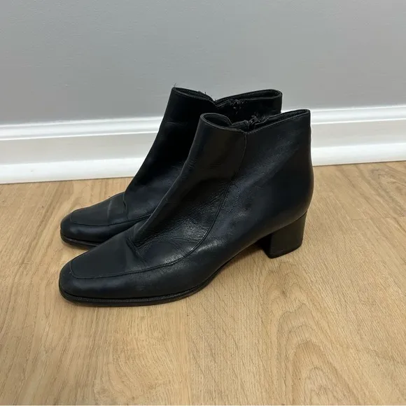 Bally Black Leather Heel Black Square Toe Ankle Boots Made In Italy Size 7