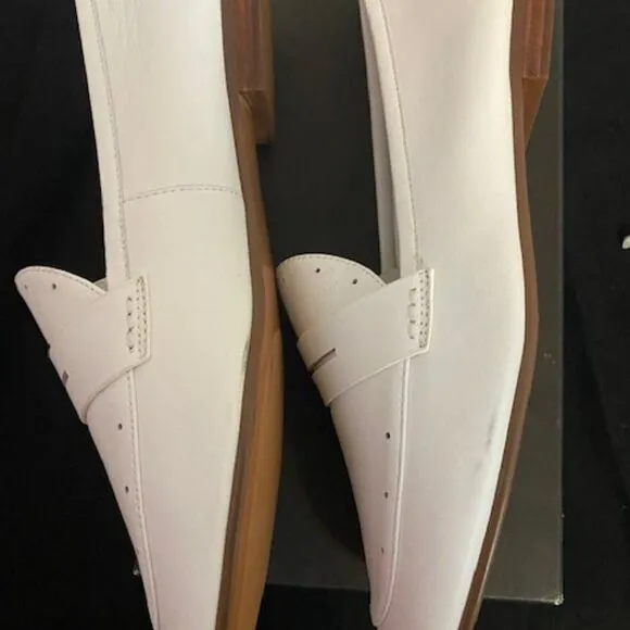 Banana Republic White Demi Penny loafers, size 10.5