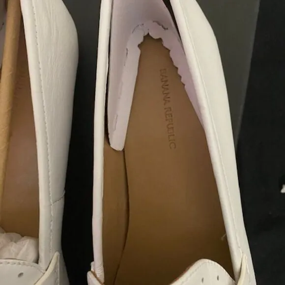 Banana Republic White Demi Penny loafers, size 10.5