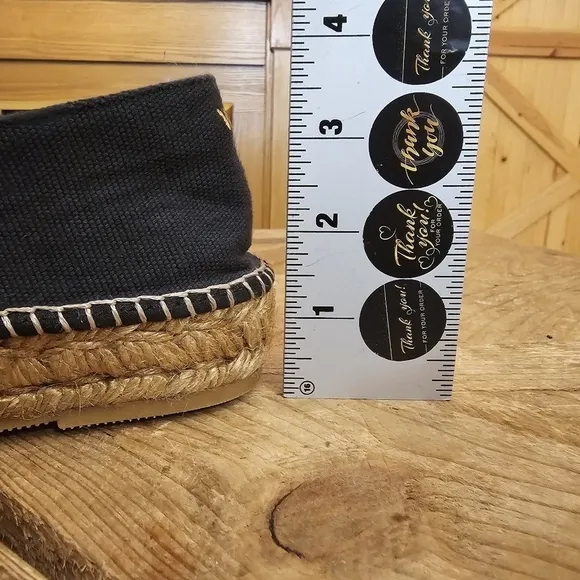 Barceloneta: flat slip on espadrilles Size 40