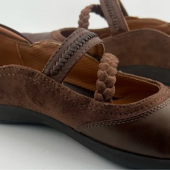 BareTraps women’s Auburn brown Nafila Strappy Mary Jane Ballet Flats size 10