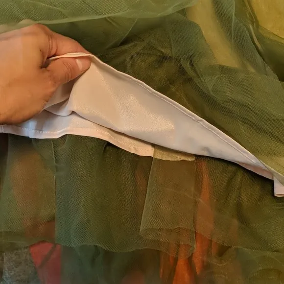 Beautiful JCrew Tulle Ball Skirt in Forest Green