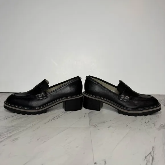Bernardo Selma Black Leather Heeled Penny Loafer 8M