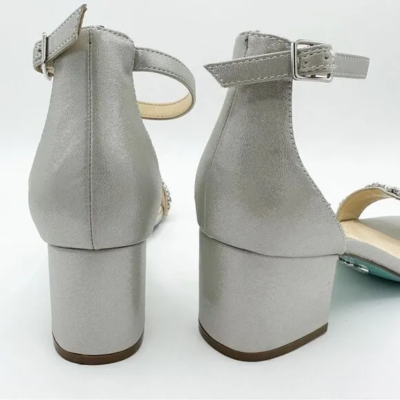 Betsey Johnson Women's Mel Jeweled Block Heels Sandals Silver Sz 8.5 WIDE