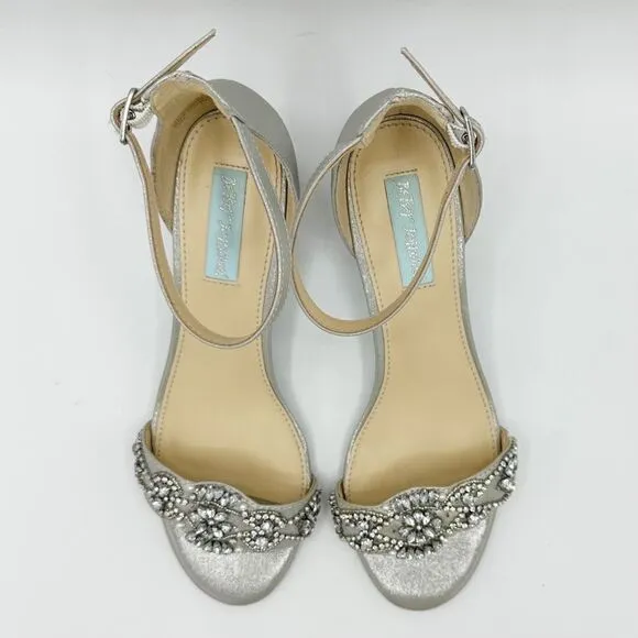 Betsey Johnson Women's Mel Jeweled Block Heels Sandals Silver Sz 8.5 WIDE