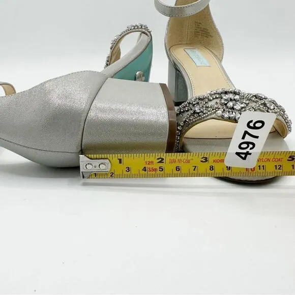 Betsey Johnson Women's Mel Jeweled Block Heels Sandals Silver Sz 8.5 WIDE
