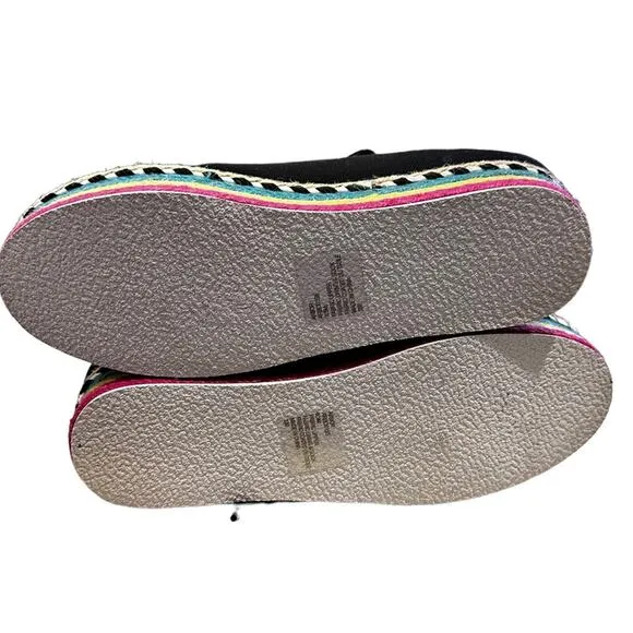 Betsy Johnson black canvas rainbow espadrille platform flats sneaker shoe size 8