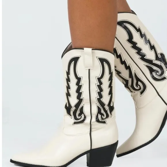 BILLINI  Norva Western Boots ~ New in Box