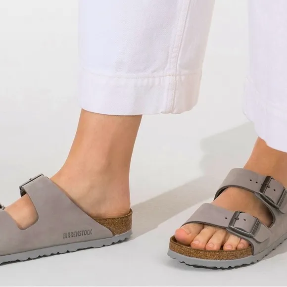 Birkenstock: Arizona Big Buckle sandals