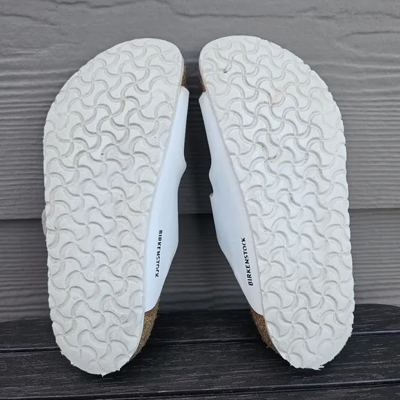Birkenstock Arizona Kids Birko-Flor White Slip On Sandals Size 32 Youth 1 - 1.5