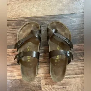 Birkenstock Mayari Birkibuc Mocha sandals size US W6 M4 EU37‎