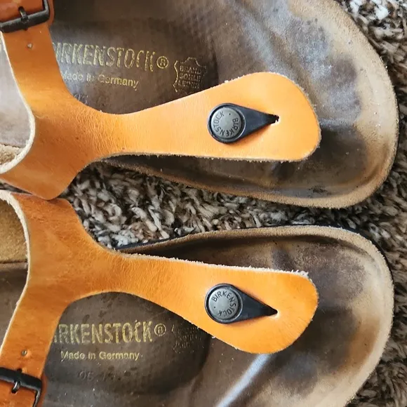 Birkenstocks Orange Gizeh Sandals L8 M6