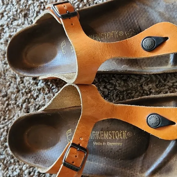 Birkenstocks Orange Gizeh Sandals L8 M6