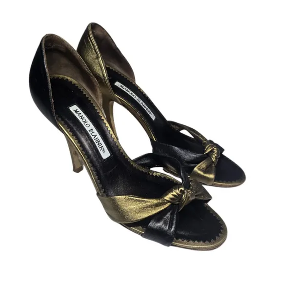 Black Gold Manolo Blahnik Open toe sandals sz 36.5 /6