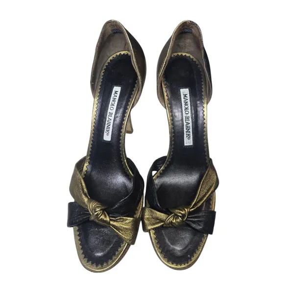 Black Gold Manolo Blahnik Open toe sandals sz 36.5 /6
