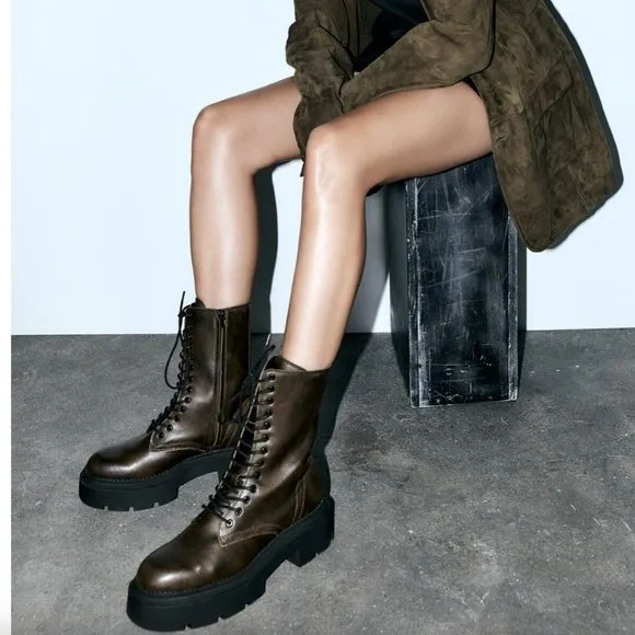 BLOGGER'S FAVE! Zara Laced Lug Sole Boots Brown NWT