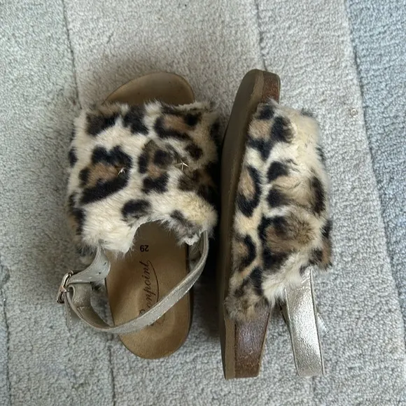 Bonpoint  fur kitty sandals
