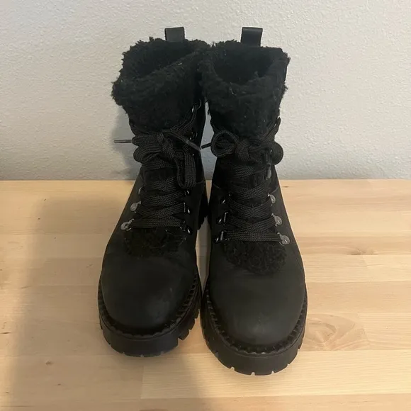 Bootlegger &quot;Made in Portugal&quot; Leather &amp; Sherpa Combat Boot EU 37/US 6.5 Black