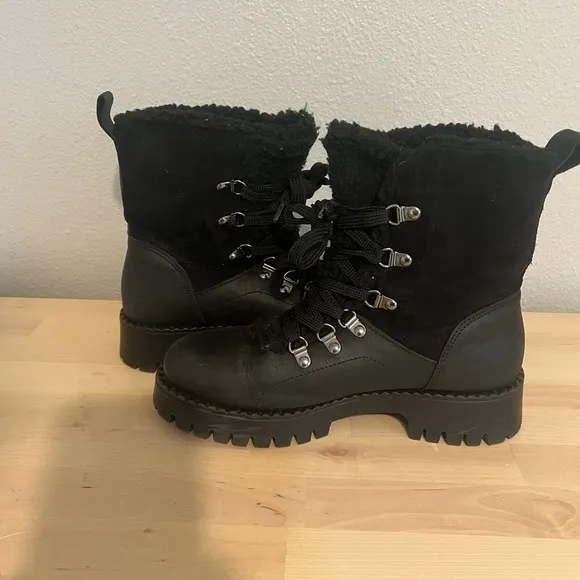 Bootlegger &quot;Made in Portugal&quot; Leather &amp; Sherpa Combat Boot EU 37/US 6.5 Black