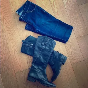 Boots western in style
