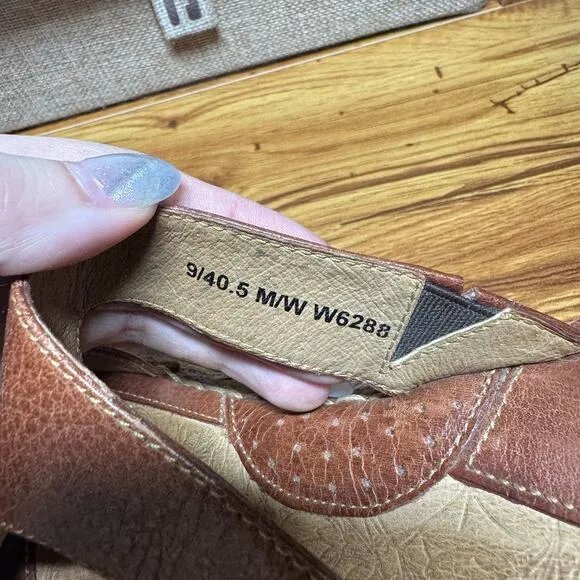 Born Hand Crafted Brown Leather Espadrille Sandals Women 9 Brown Wicker Spring