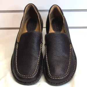 Born Men's Leather Slip On Driving Loafers NWOB Size 10 Dark Brown