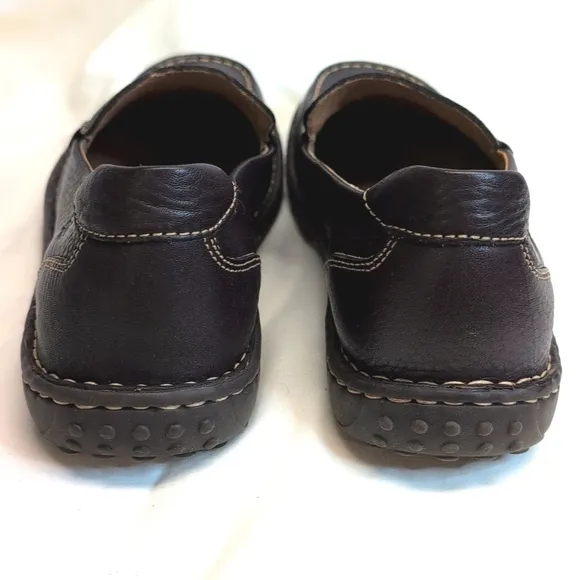 Born Men's Leather Slip On Driving Loafers NWOB Size 10 Dark Brown