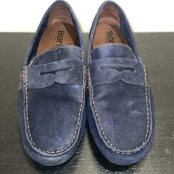 BORN Men’s Suede Slip On Penny Loafers.  Memory foam insoles. 9 BM0003872 Navy