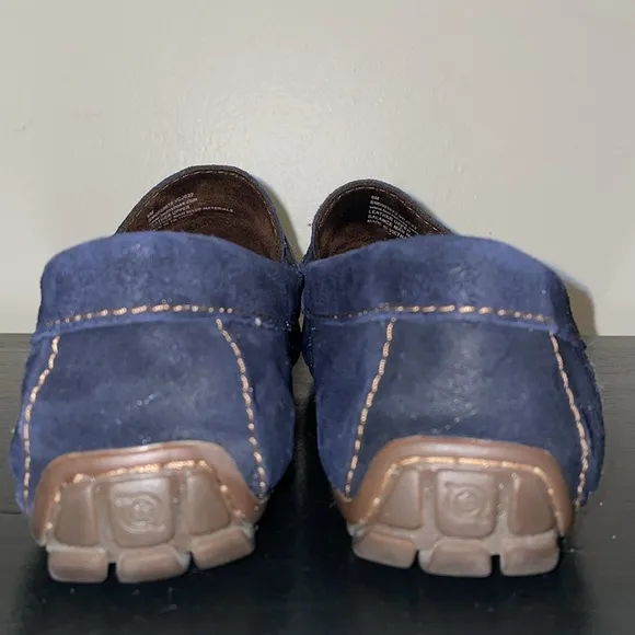 BORN Men’s Suede Slip On Penny Loafers.  Memory foam insoles. 9 BM0003872 Navy