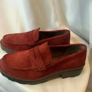 Born Women Sz 6 Carrera Lugged Sole Burgundy Suede Slip On Penny Loafers Shoes