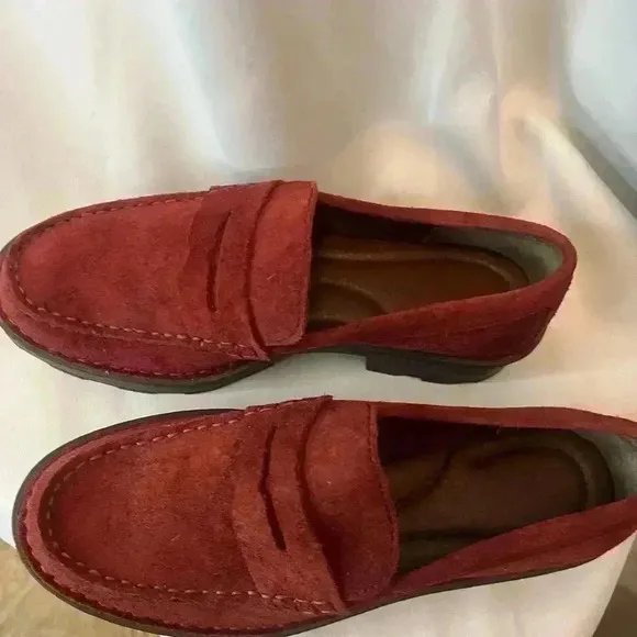 Born Women Sz 6 Carrera Lugged Sole Burgundy Suede Slip On Penny Loafers Shoes